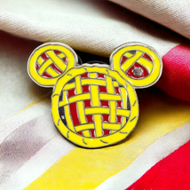 Disney Pin 65883 WDW Hidden Mickey Pin Series 3 Cherry Pie Mickey Icon - £7.11 GBP