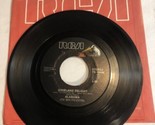 45 ~Alabama~ &quot;Dixieland Delight / Very Special Love&quot; RCA Victor (1983) - $6.76