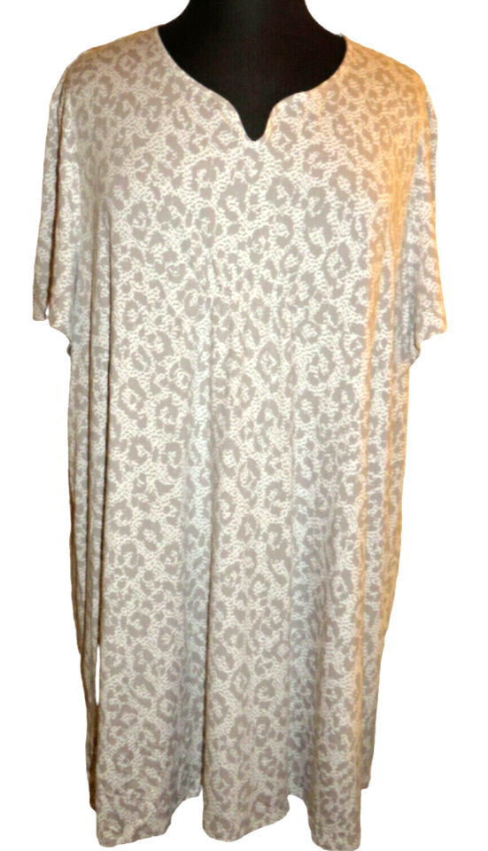 Primary image for Plus Size 5X Anne Klein Gray Leopard Print Short Sleeve Nightgown