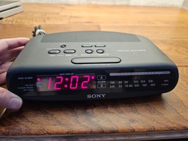 Sony Dream Machine ICF-C370 Dual Alarm Clock Radio Snooze Sleep! - $16.44