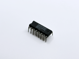 GD4049B GoldStar Hex Inverter Buffer CMOS to TTL Level Shifter DIP-16 - $4.00