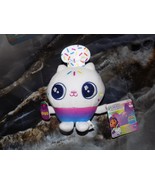Gabbys Dollhouse Cakey Cat Purr-ific Party Plush NEW - $324.69 MXN