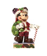 *Holiday Cheer For All Mickey Mouse Disney Showcase Figurine NEW IN BOX - $105.84 CAD