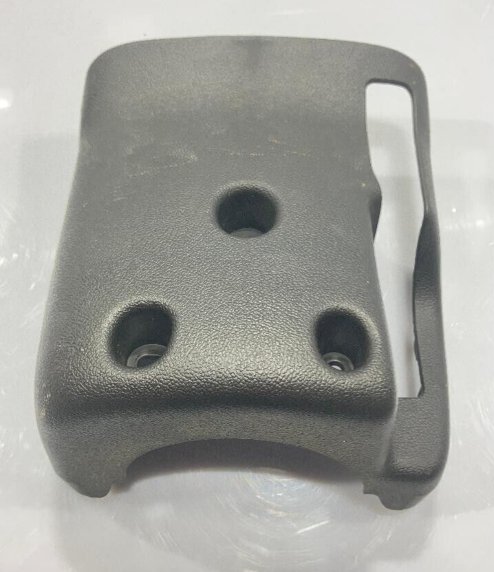 2005-2010 PONTIAC G6 LOWER STEERING COLUMN SHROUD COVER P/N 22715304 GEN... - $10.00