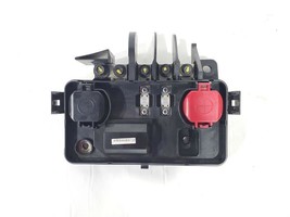 Positive Battery Terminal Block OEM 2013 Hyundai Equus - £75.51 GBP