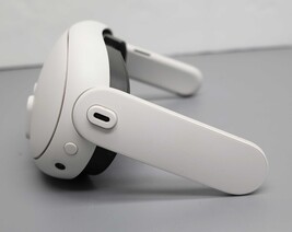 Meta Quest 3 512GB VR Headset Only - White READ image 6
