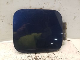 CR-V      2002 Fuel Filler Door 1391602 - $34.53