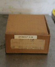 United Electric Pressure Switch J6-364-9632 - $176.51