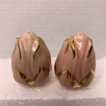 Vintage Mid Century Modern Ceramic Rosebud Salt And Pepper Shakers Pink And Gold - £6.38 GBP