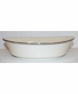 EXQUISITE LENOX CHINA SOLITAIRE PLATINUM TRIM 10 1/4&quot; OVAL VEGETABLE BOWL - $73.94 CAD