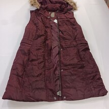 Maurices RN#51783 Girls/Women's Red Full Zip Removable Hoodie Vest Size Small  image 12