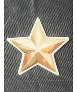 Gold Star Sticker - $2.26 CAD