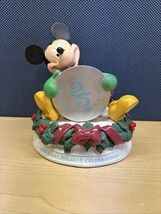 Walt Disney World 1996 Cast Holiday Celebration 25 Years of Magic Mickey... - €12,78 EUR Walt Disney World 1996 Cast Holiday Celebration 25 Years of Magic Mickey... - €12,78 EUR