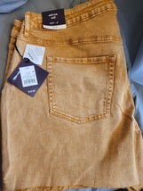 Women&#39;s Plus Size 20W Mid-Rise Jean Shorts Ava &amp; Viv Acid wash Orange ra... - $18.00