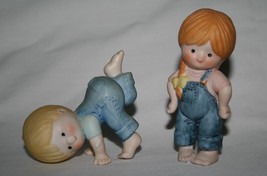 Enesco Country Cousins 1980 Katy &amp; Scooter Playing - £16.06 GBP