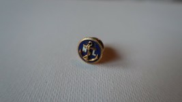 OLD VINTAGE USNL US NAVY LEAGUE HAT LAPEL PIN 1.2cm - £15.48 GBP