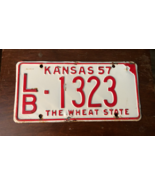 1957 KANSAS LICENSE PLATE LB 1323 - $345.92 MXN