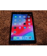Apple iPad 16GB Wi-Fi Tablet MD785LL/A - $70.21 CAD