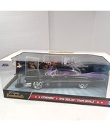 New Jada DC Bombshells Catwoman 1959 Cadillac Coupe Deville 1/24 Diecast... - $1,863.53 MXN