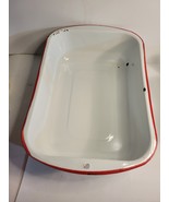 White Enamel Pan 11 x 16.5 With Red Trim - $727.68 MXN