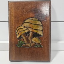 Vtg Wooden Mushroom Decor Wall Plaque MCM - $333.56 MXN