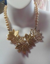Vintage Signed Dauplaise Pearl &amp; Large Leaves Necklace 1970&#39;s  RARE - £128.99 GBP