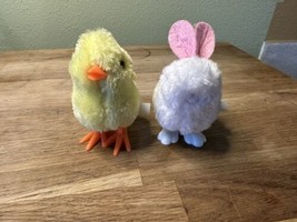 Lot of 2 Vintage Greenbrier Wind Up Easter Toys Chick &amp; White Bunny Rabbit - £7.88 GBP