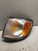 Driver Corner/Park Light Park Lamp-turn Signal Fits 98-00 SIENNA 1322495 - $425.43 MXN