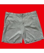 Oak Hill Mens Golf Shorts Beige Flat Front Belted Size 50 - $203.69 MXN