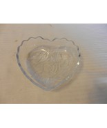 Small Heart Shape Glass Candy Dish With Embossed Roses &amp; Leaves, Scallop... - £31.47 GBP