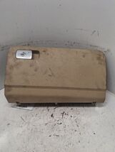 JETTA     2006 Glove Box 1409252 - $451.74 MXN