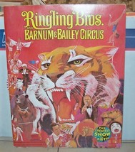 1975 Ringling Bros. &amp; Barnum &amp; Bailey Circus Program - £33.97 GBP