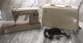 Vintage Singer 404 Sewing Machine W Foot Pedal &amp; Hard CASE-TESTED/WORKS-SHIP24HR - £256.80 GBP