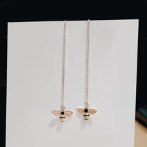 All Abuzz Bumblebee Drop Earrings - $102.51 MXN