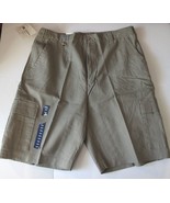 Run Arounds Men&#39;s Olive Green Cargo Shorts Size 36 Adjustable Waist - $26.88 CAD