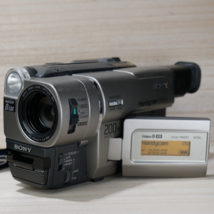 Sony CCD-TRV37 8mm Video 8 Tape TESTED Handycam Camcorder *W BATTERY* - $158.35