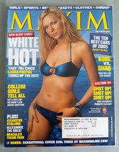 Maxim Magazine November 2004 - Laura Prepon - Kobe vs Shaq - College Girls - £3.71 GBP