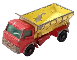 Vintage Matchbox Lesney No. 70 Grit-Spreading Truck Yellow Red Diecast Toy - £2.74 GBP