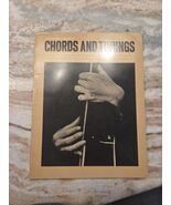 1967 A FOLKSINGERS GUIDE TO CHORDS AND TUNINGS SHEET MUSIC SONG BOOK NY ... - $923.16 MXN