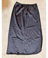 Vintage Vasserette Half Slip 24&quot; Black sz Med. w/slit - $24.63 CAD