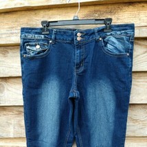 Vintage Harlem Women&#39;s Skinny Denim Jeans Dark Wash With Distressed Look... - £14.76 GBP