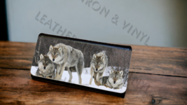 Women&#39;s Trifold Wallet - Wolf Pack Design - £19.94 GBP