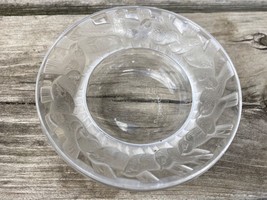 Vtg Lalique Irene Pattern Art Deco Frosted Trinket Dish 3.5&quot; Sparrows Birds - £36.98 GBP