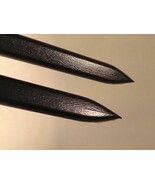 BLOWOUT 2 Vintage type 1/2 &quot; Black body side molding formed pointed ends   - €8,59 EUR
