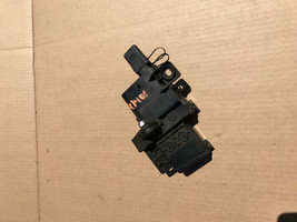 2002-2005 BMW E65 745LI 745I UNDER BATTERY CABLE FUSE JUNCTION BOX X1406 - $55.89