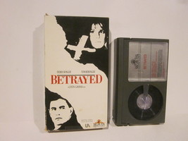 Betrayed Betamax BETA Not VHS 1988 Drama/Thriller Debra Winger Tom Berenger - £7.46 GBP