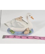 Vintage Homco Swan Swimming With Cygnets 1467 Porcelain Figurine Spring ... - $15.99