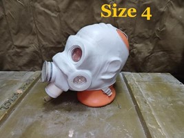 Vintage Soviet Russian USSR Military PMG Gas Mask SIZE 4 - $44.16