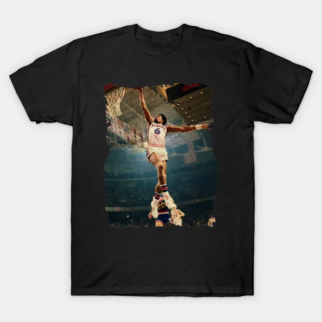 Vintage Basketball - Dr. J T-Shirt - $309.17 MXN