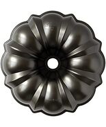 Nordic Ware Pro Cast Original Bundt Pan, 12 Cup, Grey - €35,45 EUR